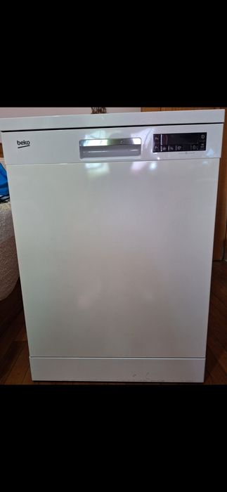 Máquina de lavar loiça Beko