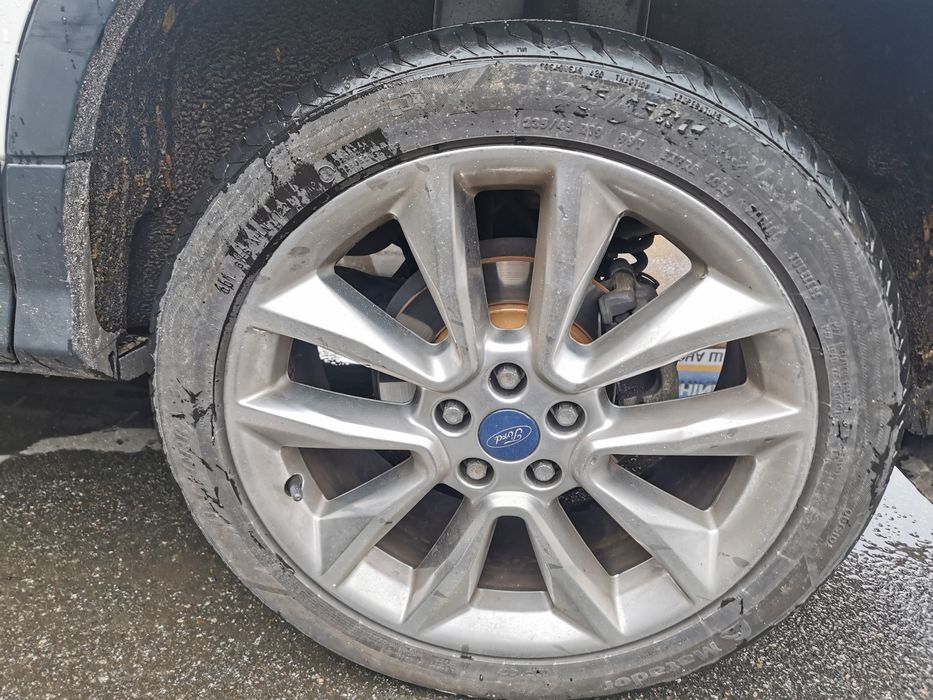 Продам б /у шини +диски