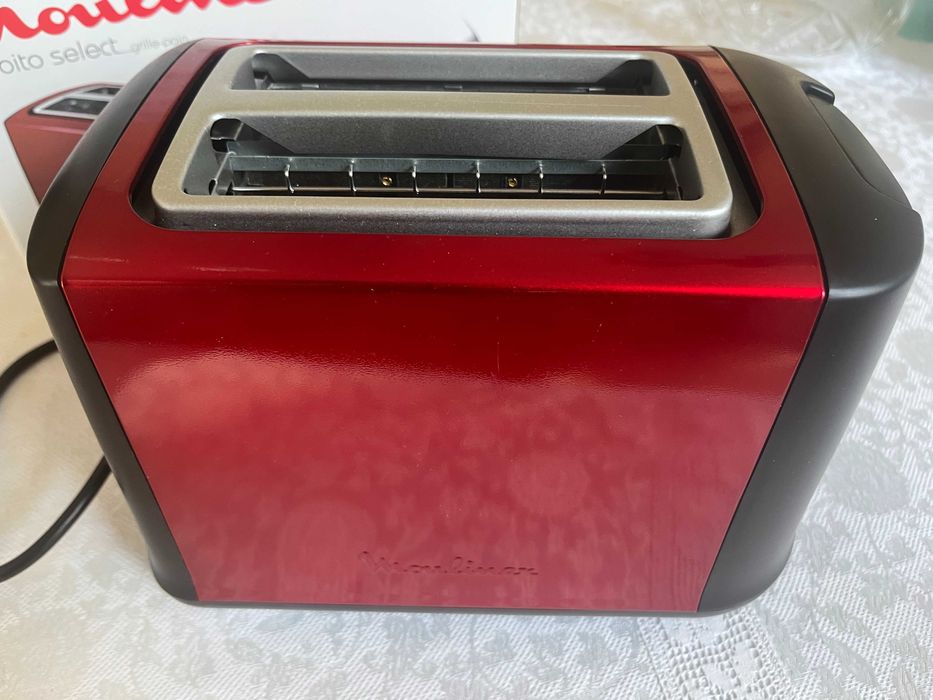 Toster Moulinex Subito LT340D11 w kolorze czerwonym