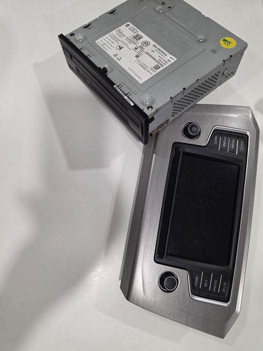 Rádio Volkswagen passat B8 2015 (BT)