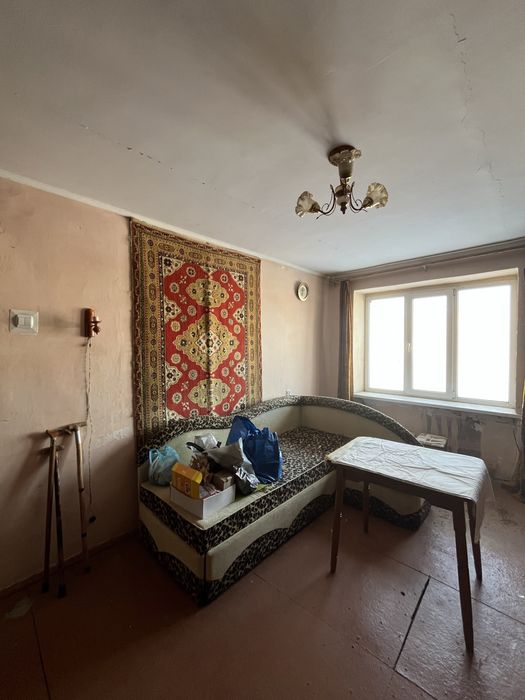 Продаж 2к під ремонт, м. Тисмениця