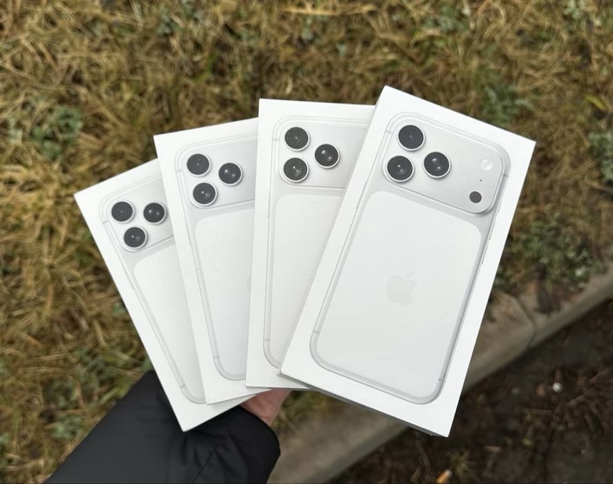 Iphone 17pro 256гб  sim+esim( запакован) 2шт