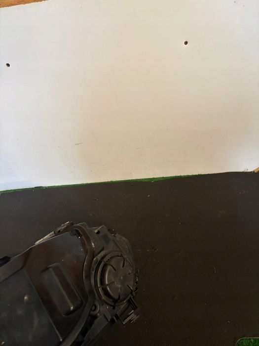 lampa prawa reflertor prawy bmw e60 e61 bi xenon nie skrętny demonta