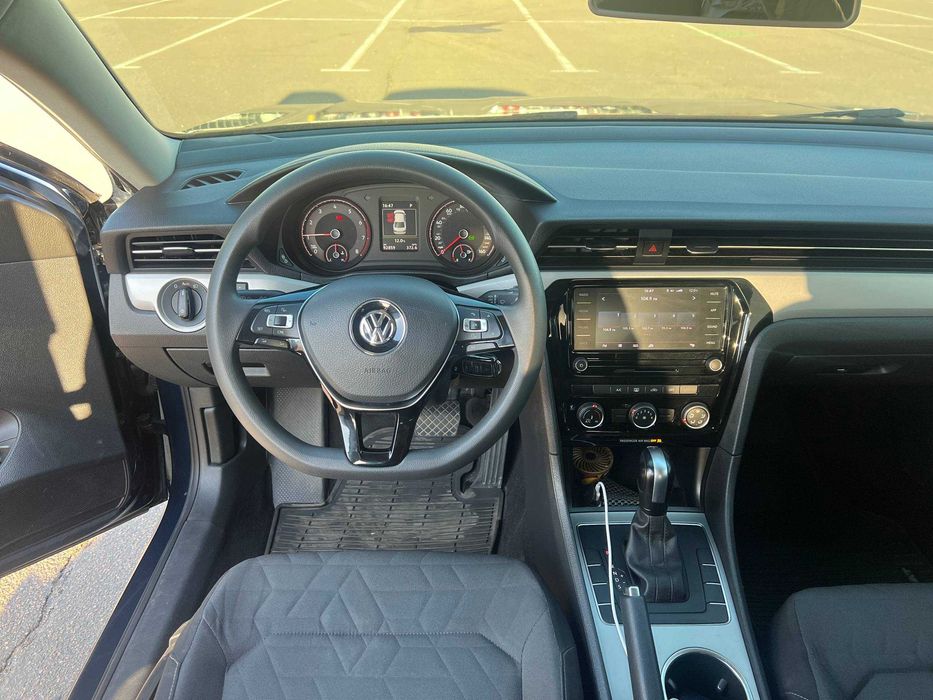 Volkswagen Passat 2020