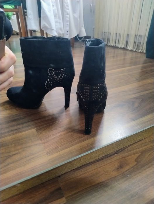 Botki damskie rozmiar 40 gracalend