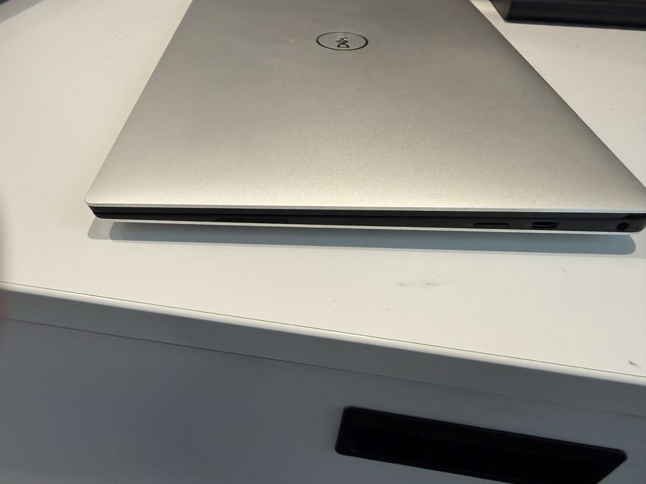 dell xps 13 i7 - купити ноутбуки - Ціна на OLX.ua