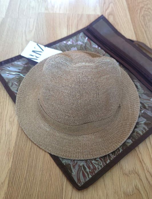 Zara, Капелюх з вушками, 3-5 років