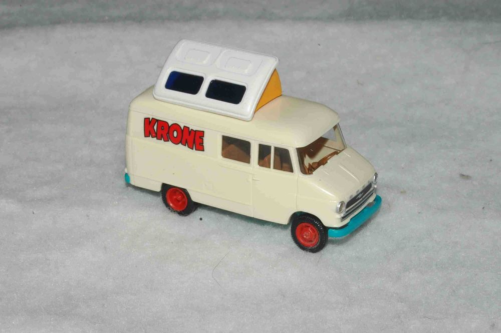 Autocaravana Opel (Brekina) HO