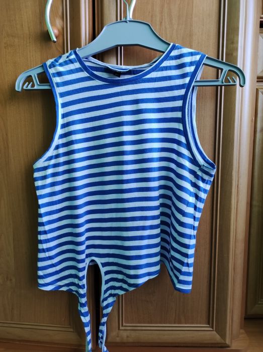 Bluzka top na lato z wiązaniem