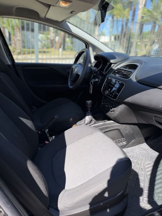Fiat Punto 1.2 (apenas 103000 km, 2015)