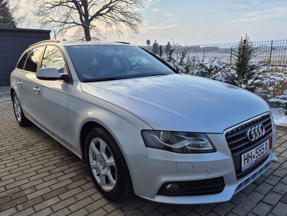 Audi A4 2.0 Tdi  Ledy Xenon Skóry Grzane Navi Parktronik Hak  2010