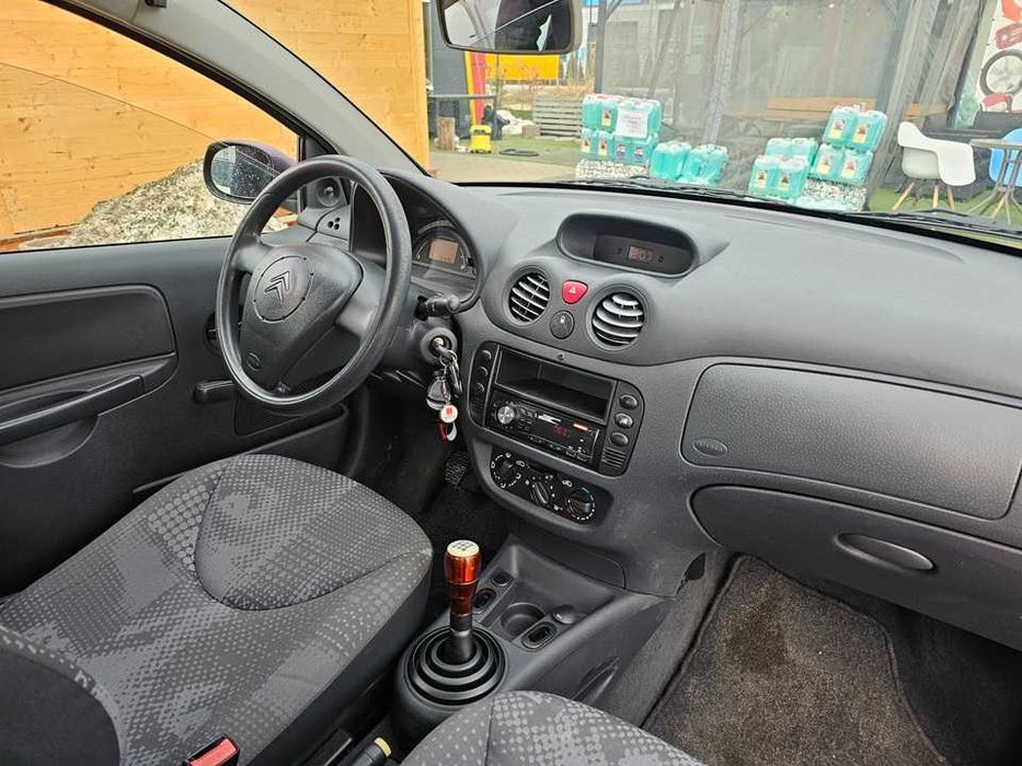 Citroen C2 2004r/1.1benzyna/60KM/PT do września/pierwsze auto/4osobowy