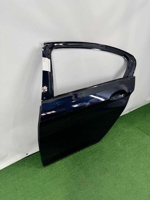 Bmw 5 G30- Задня Ліва дверка оригінал б.у наявність 41007408963