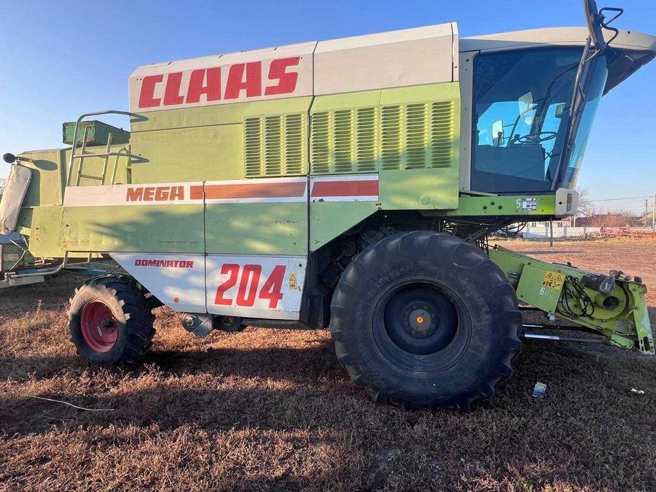 Комбайн Claas Mega 204 Dominator