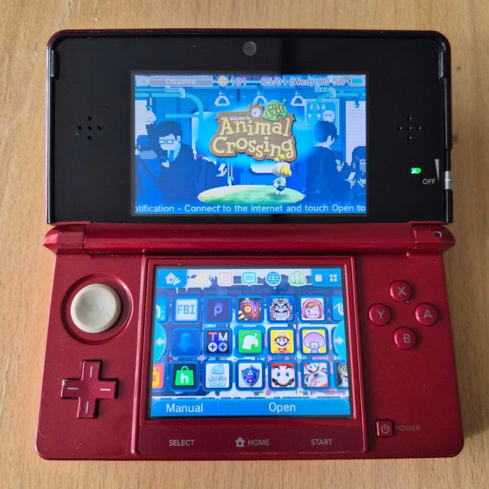 Nintendo 3DS Metallic Red