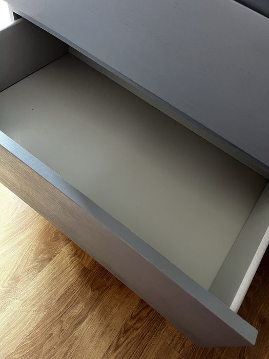 Cómoda Ikea como nova