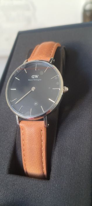 Relógio em couro Daniel Wellington