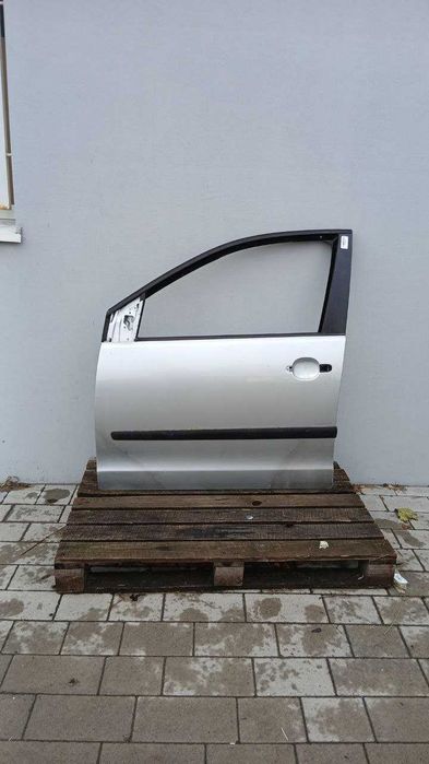 Дверка передня задня ліва VW Polo IV 9N Поло 4 Разборка запчастини б/у