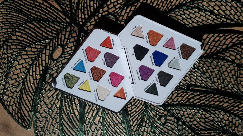 I Jeart revolution paleta cieni do powiek