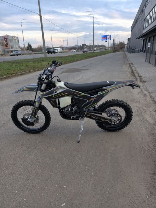 Офіційний дилер. Ендуро мотоцикл Kovi CRS250 інжектор.
