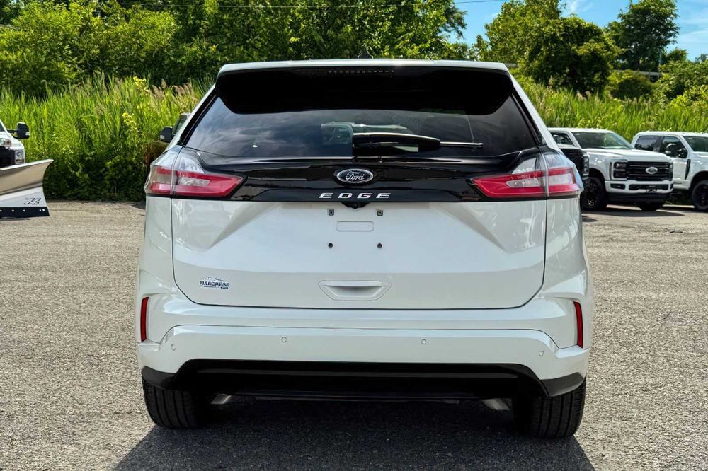Ford Edge ST-Line      2023