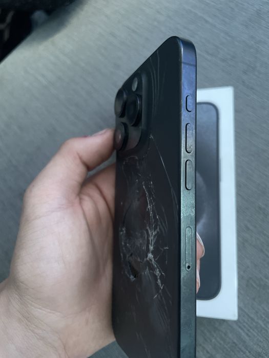 iphone 15 pro uszkodzony CENA DO NEGOCJACJI