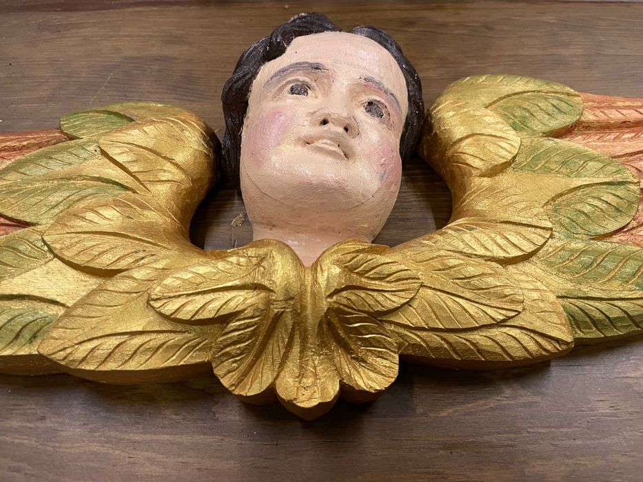 Par caras de anjo madeira de castanho pintura e douramento