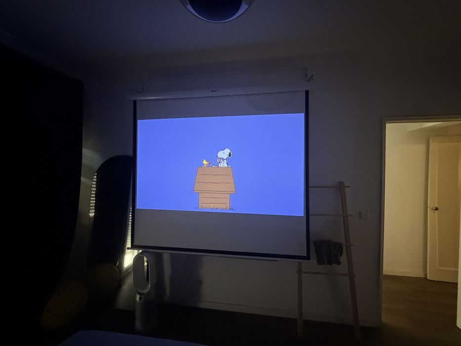 Set Home Cinema Portátil – Samsung The Freestyle + Sony HT-AX7