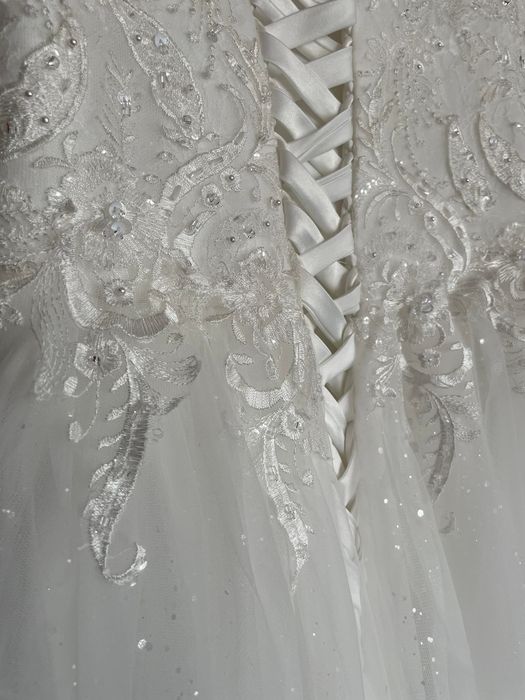 Suknia Ślubna Ivory