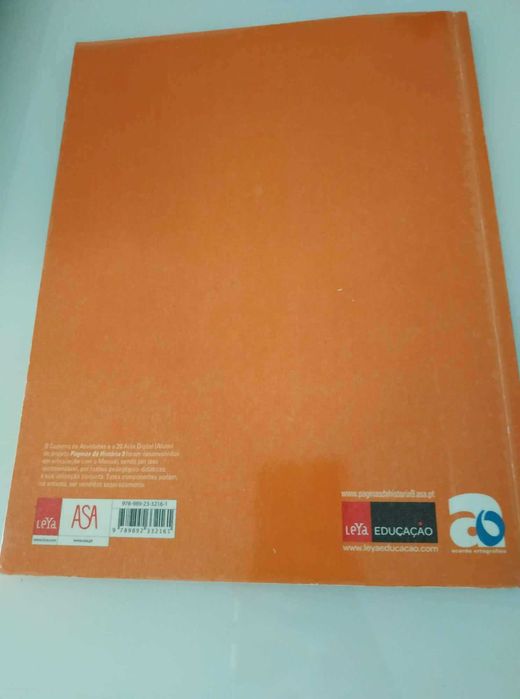 Páginas da História - História-9ºAno -Caderno de Atividades,como Novo.