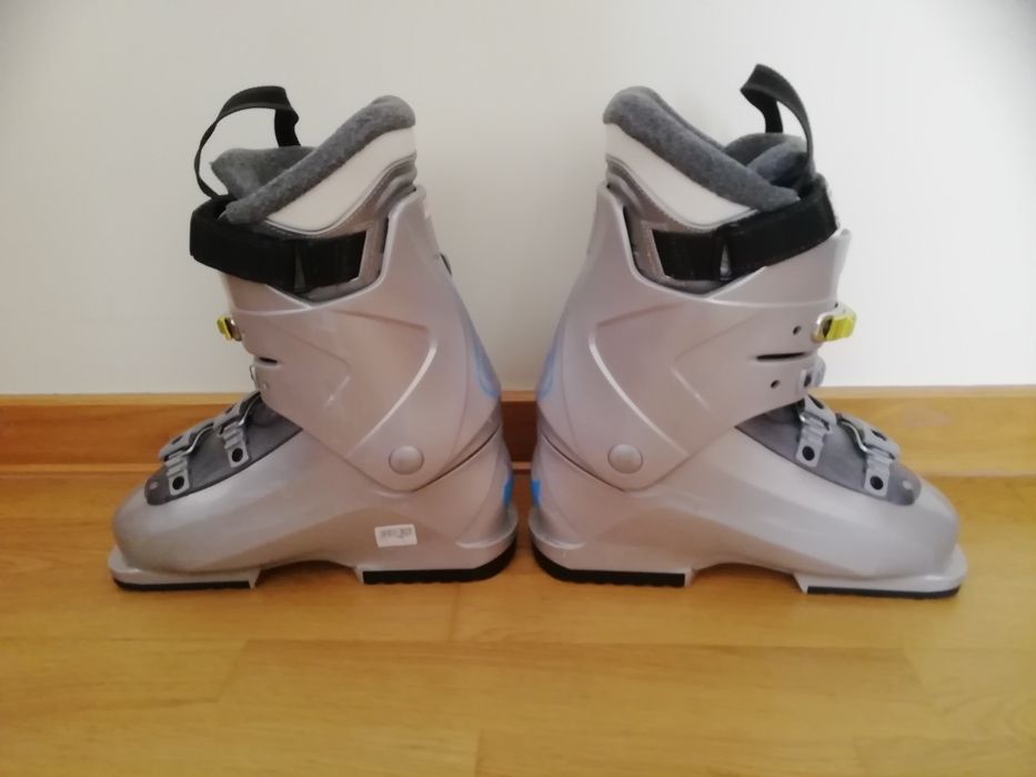 Botas Salomon tamanho 39 e saco