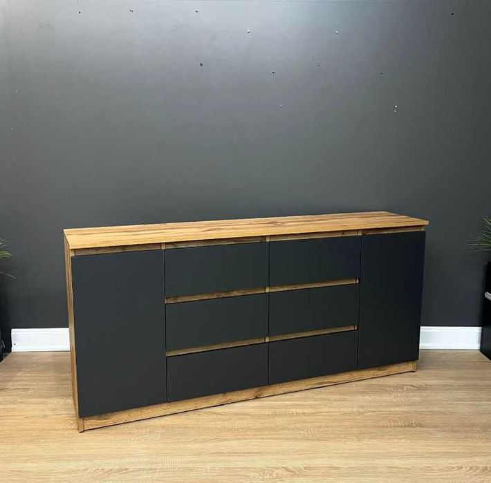 Великий комод з 6 шухлядами і 2 тумбочками.Меблі для спальні/вітальні