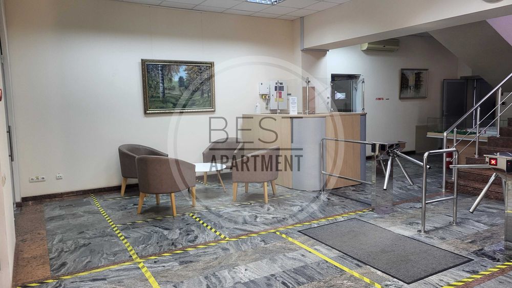 Без % продаж ФАСАД офісно-виробничого комплексу пр-к Степана Бандери 5