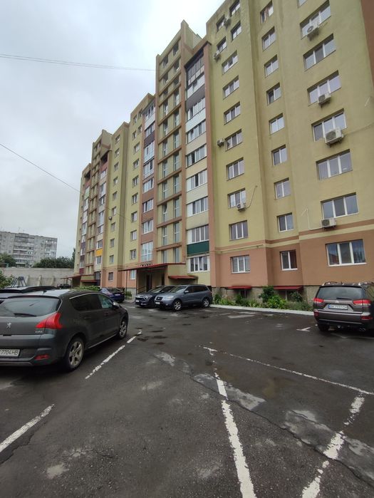 Приміщення комерційного призначення! Цокольне! Площа 140 м. кв.