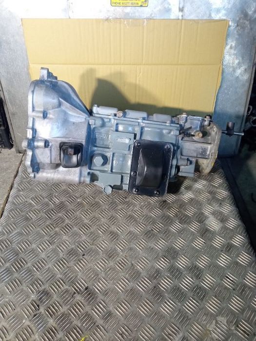 Caixa de velocidades Mitsubishi L200 4x4 REF: MO11S5A009 ME505575