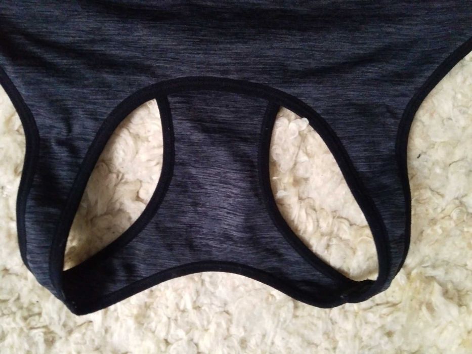 NOWY sportowy biustonosz stanik top biegania h&m athletic rozmiar XS