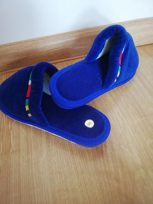 Nowe pantofle, kapcie damskie roz 36