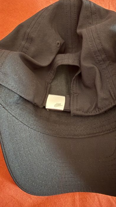 Vendo boné novo da Nike!