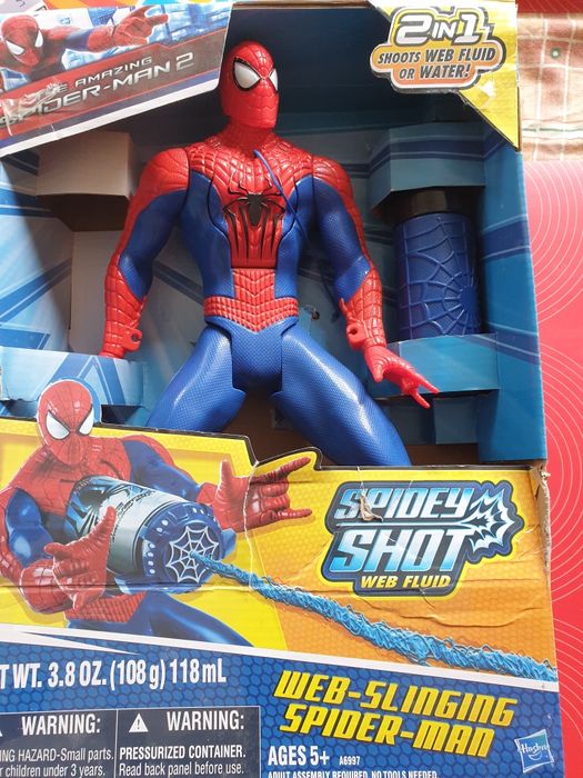 Spiderman z wyrzutnią