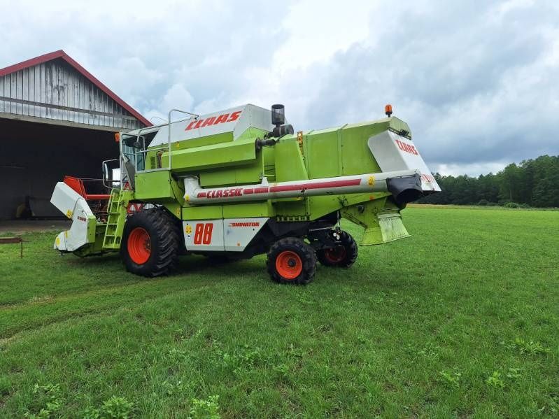 Kombajn CLAAS Dominator 88