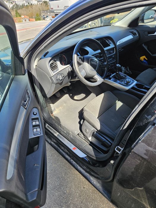 Audi A4 B8 2.0 TDi 140CV de 2010 para peças