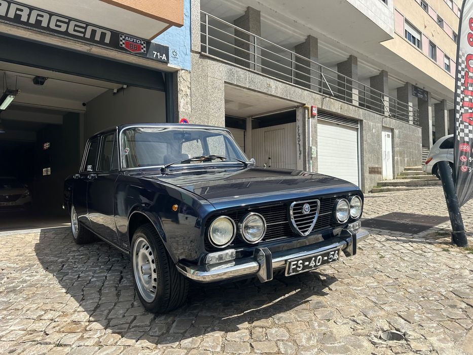 Alfa Romeo 2000