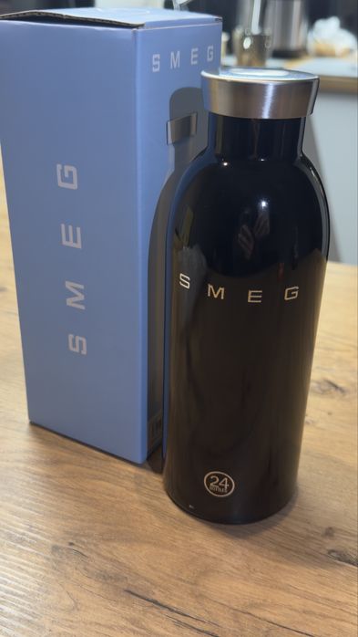 Butelka termiczna smeg