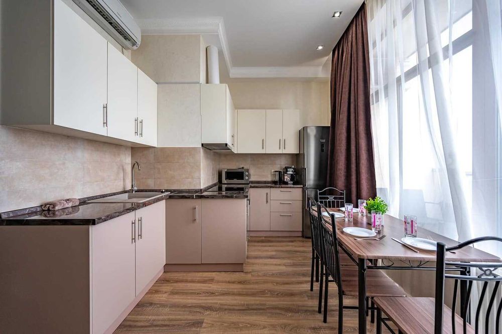 Аренда квартиры посуточно/долгосрочно в Аркадии джакузи/ террасой/1013