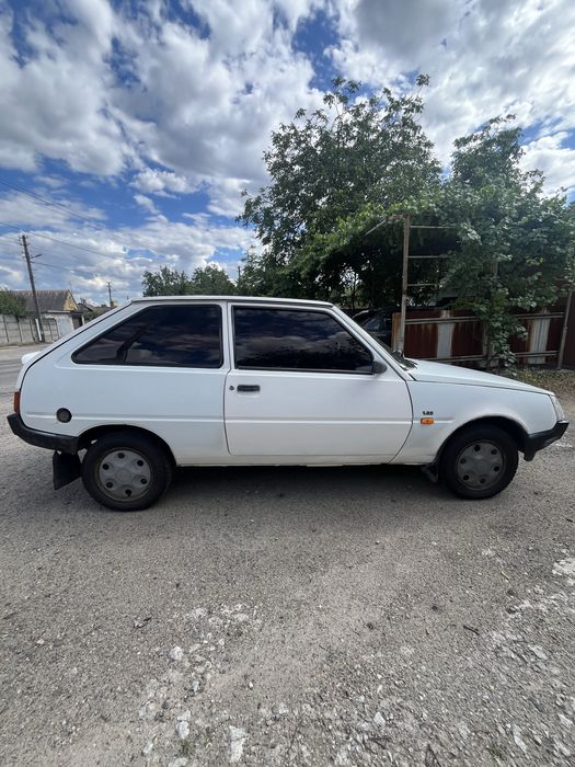 ЗАЗ 1102 Таврія 2004