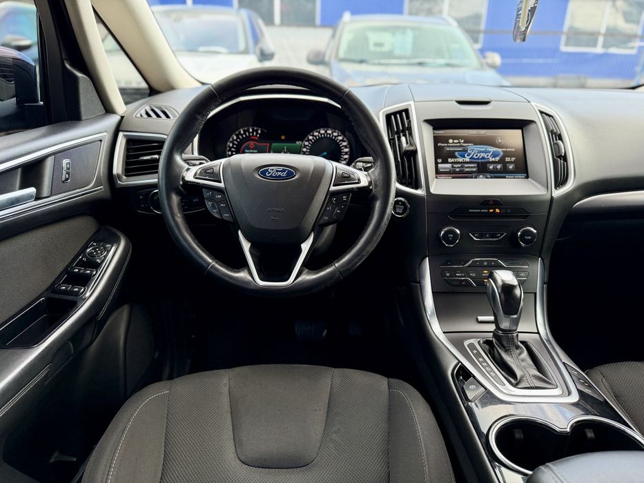 Продам б/у Ford S-max Full