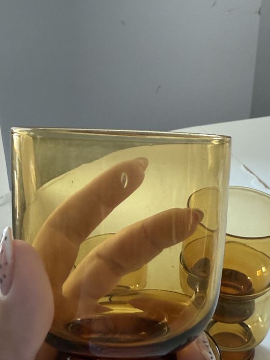 Copos vintage castanhos