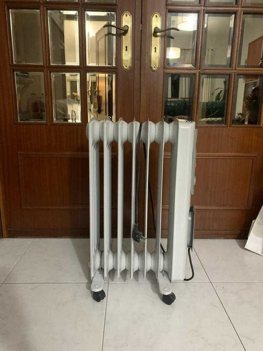 radiador a oleo marca Confortec