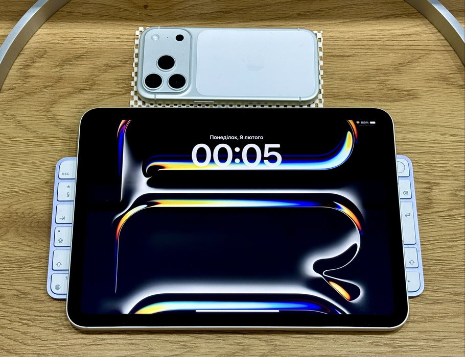 Планшет APPLE iPad 10.9 64GB Silver (100% АКБ 67 циклів, bypass)