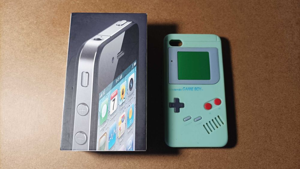 Apple iPhone 4 – Caixa original + acessórios